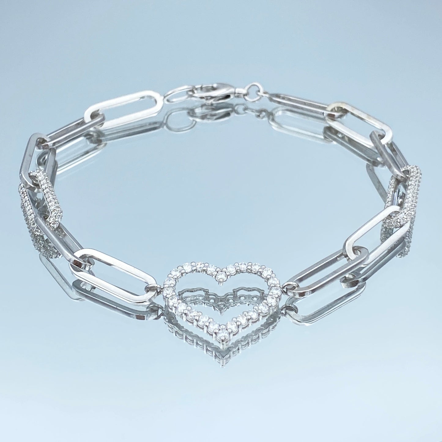 Heart Charm Paperclip Link Bracelet in 14K Gold