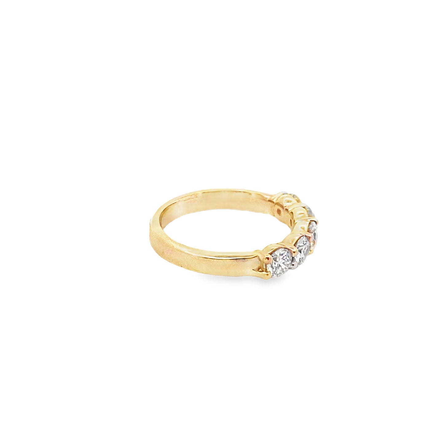 Shared Prong Halfway Diamond Ring in 14K Gold
