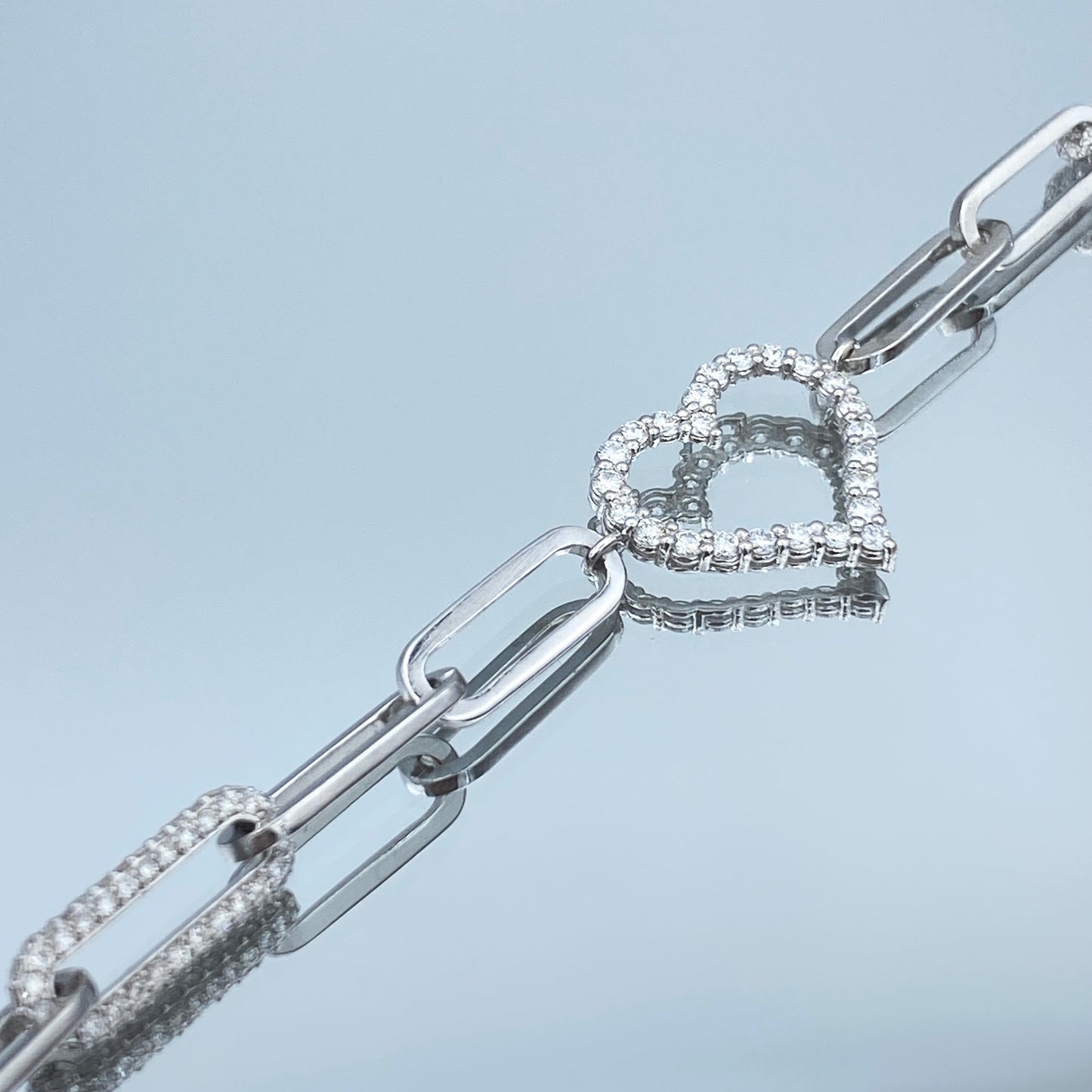 Heart Charm Paperclip Link Bracelet in 14K Gold