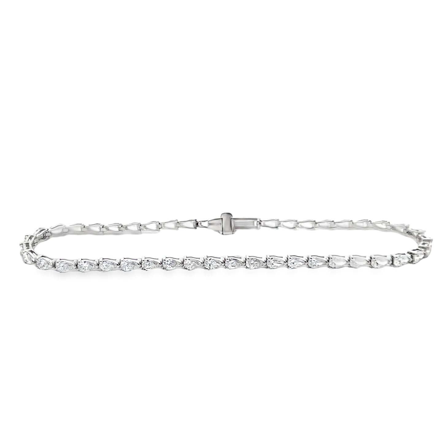 Pear Shaped Diamond Tennis Bracelet in 14K White Gold