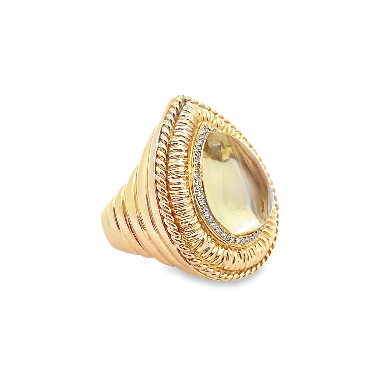 Cabochon Green Tourmaline Vintage Ring in 14K Yellow Gold