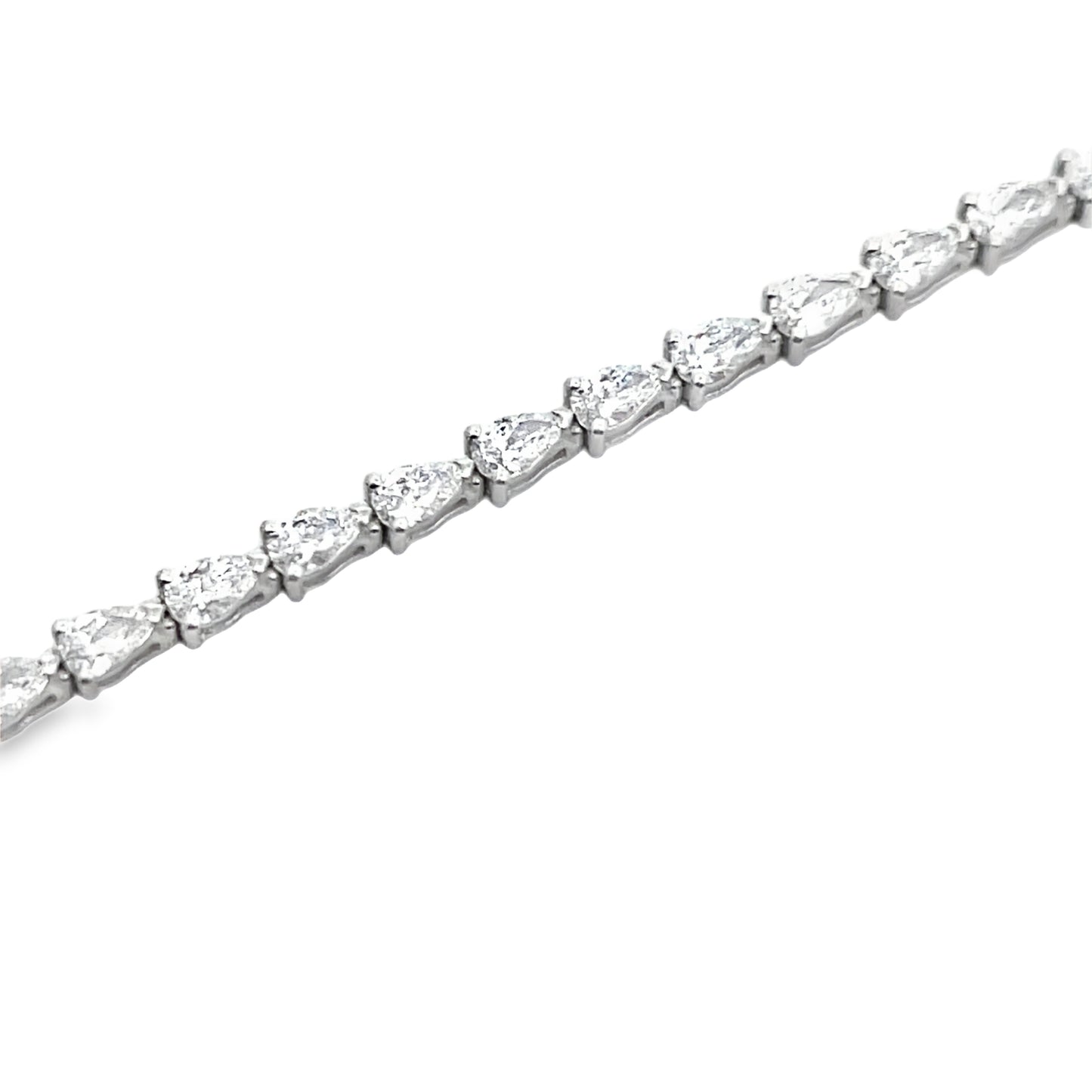 Pear Shaped Diamond Tennis Bracelet in 14K White Gold
