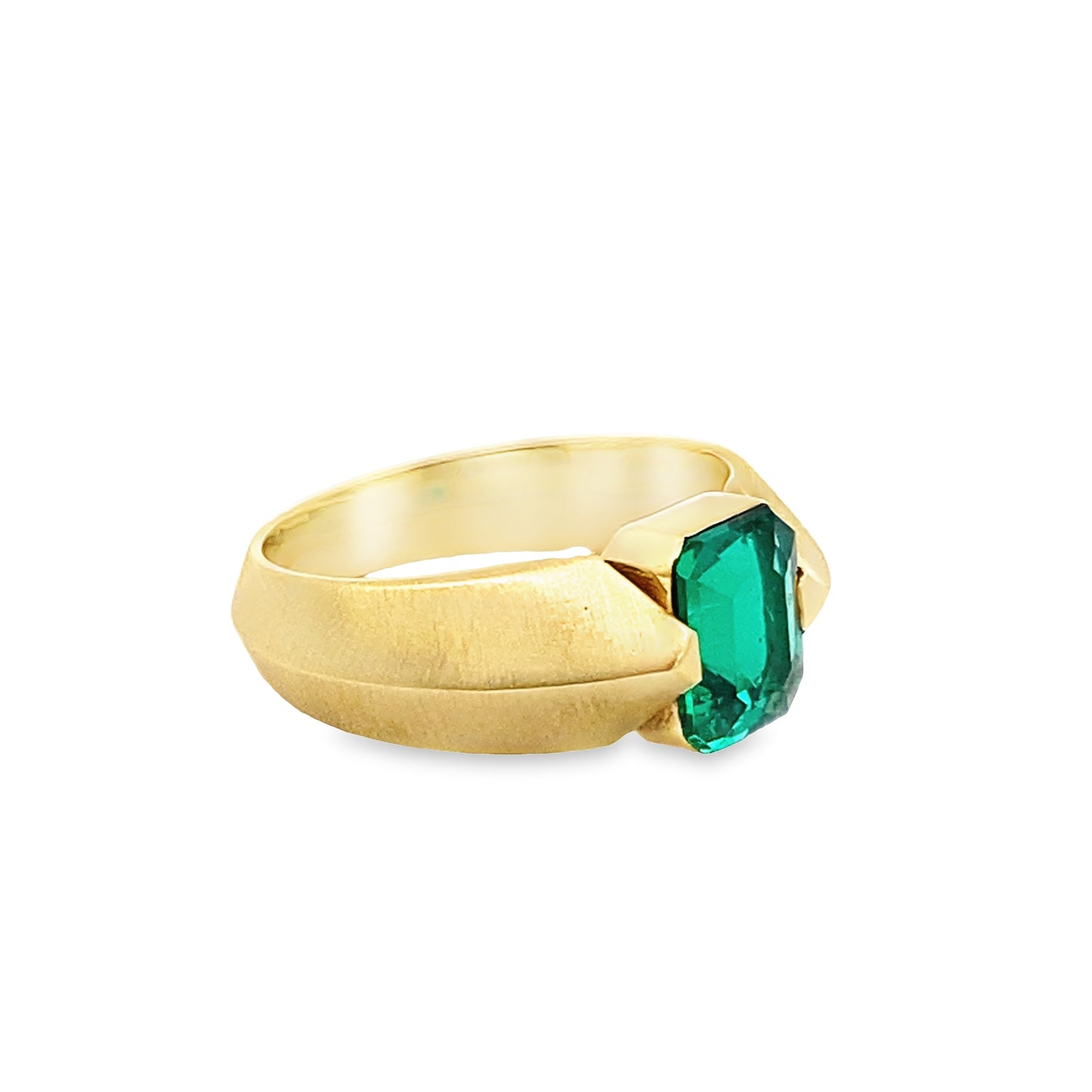 Emerald Men's Statement Ring in 18K Yellow Gold