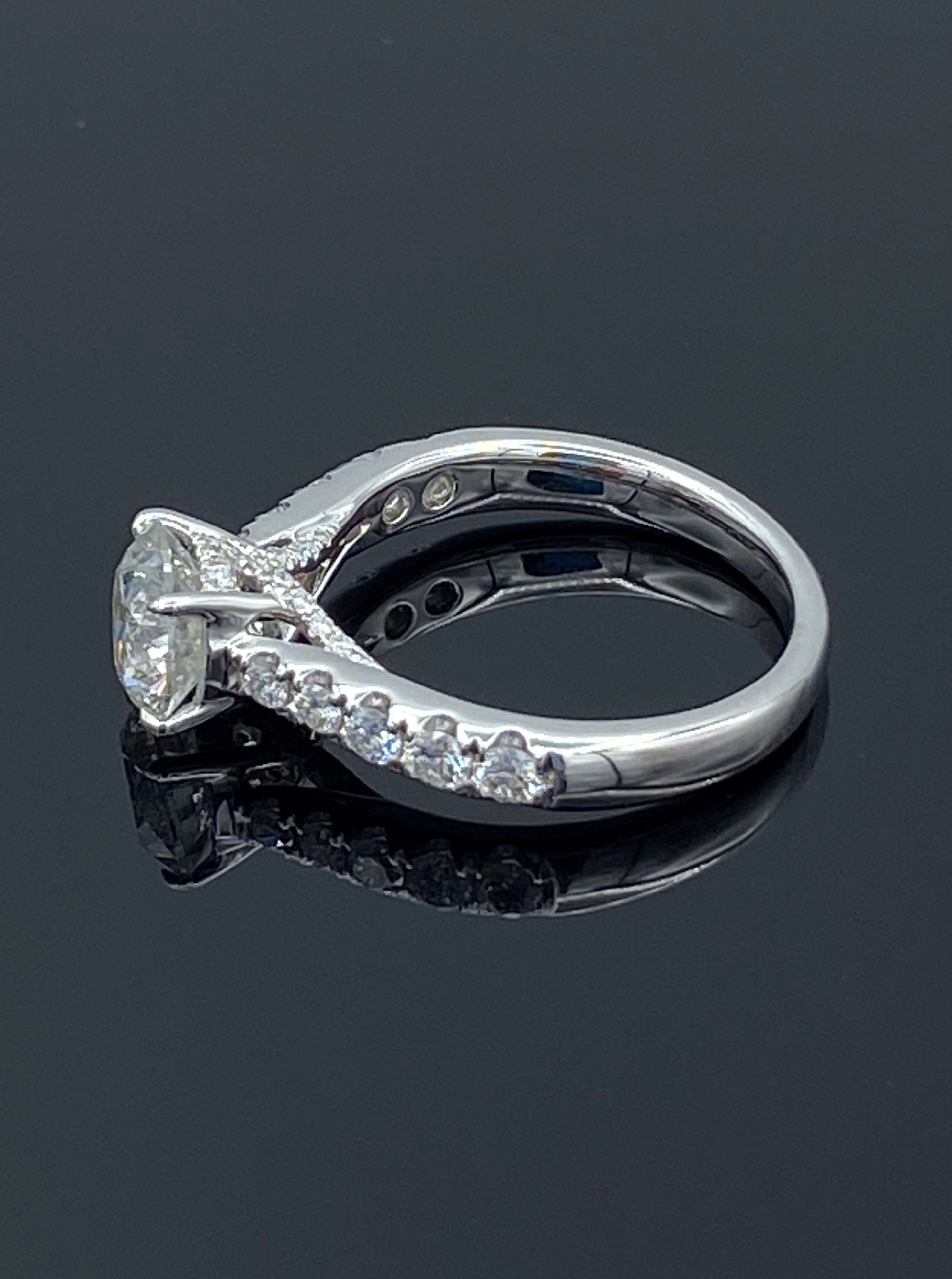 Solitaire Round-Cut Diamond Engagement Ring in 18K White Gold - L and L Jewelry