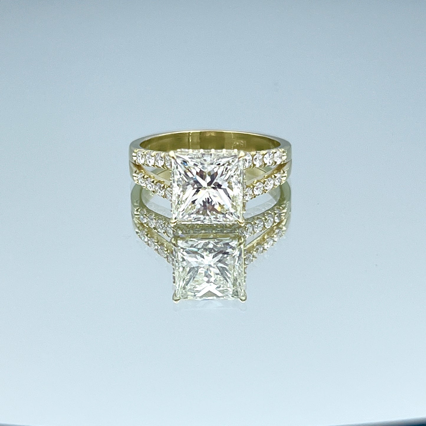 Split Shank Princess-Cut Diamond Engagement Ring in 18K Yellow Gold - L and L Jewelry