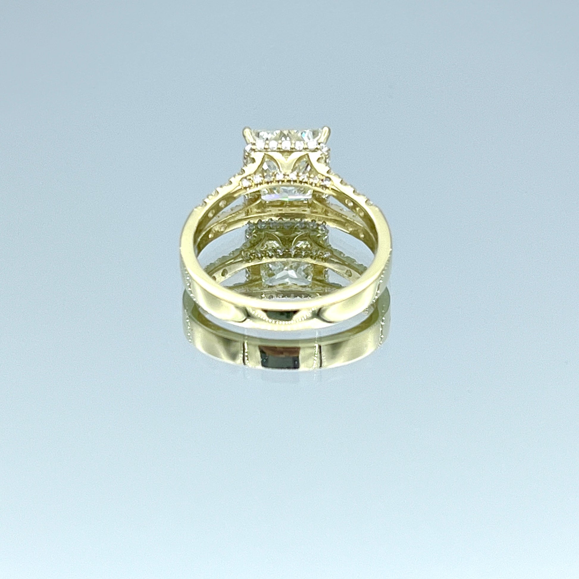 Split Shank Princess-Cut Diamond Engagement Ring in 18K Yellow Gold - L and L Jewelry