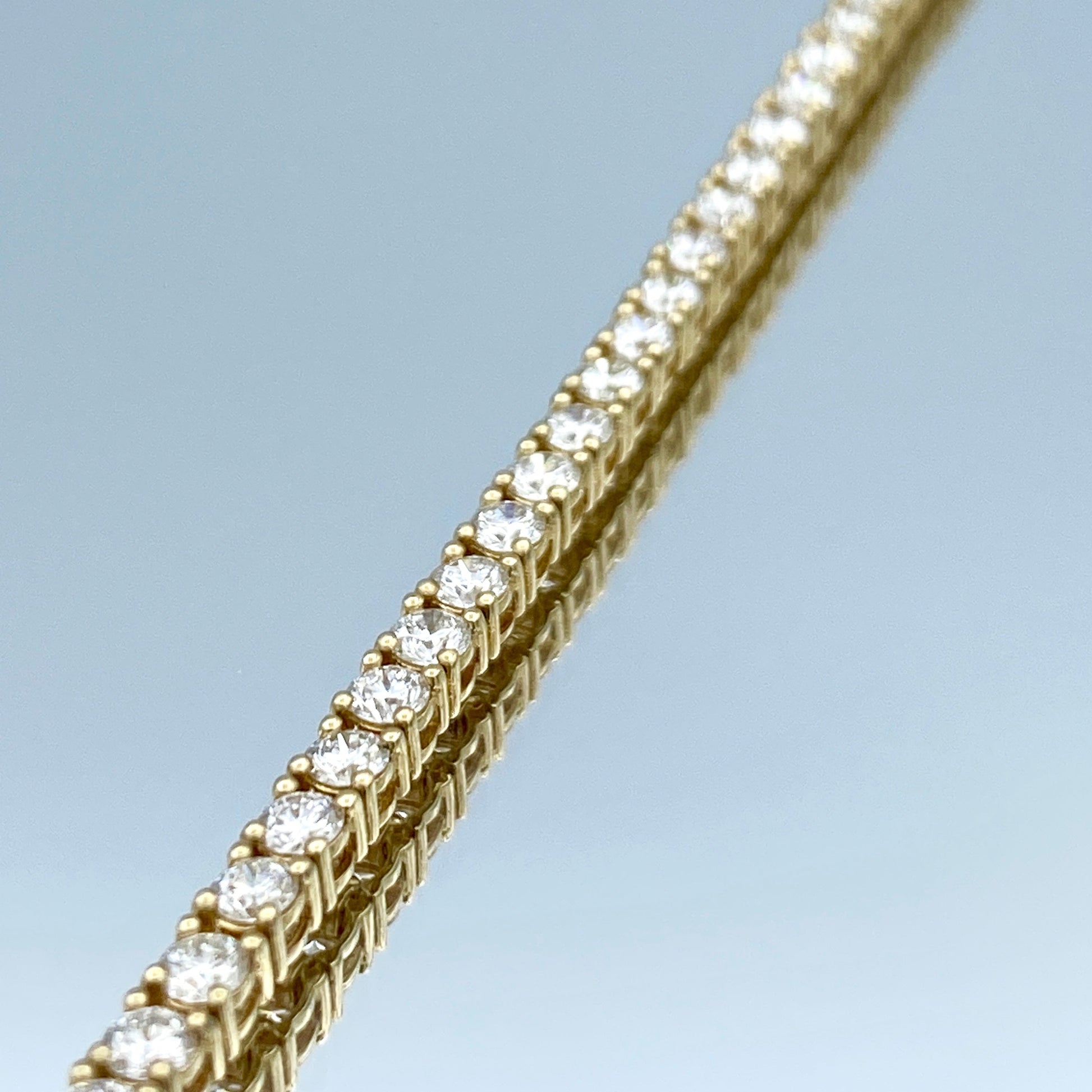 Round Brilliant-Cut Diamond Tennis Bracelet in 14K Yellow Gold - L and L Jewelry