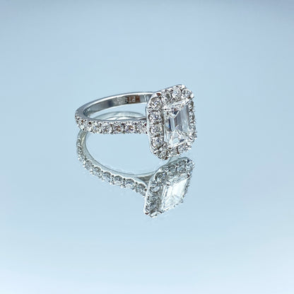 Halo Diamond Engagement Ring in Platinum - L and L Jewelry