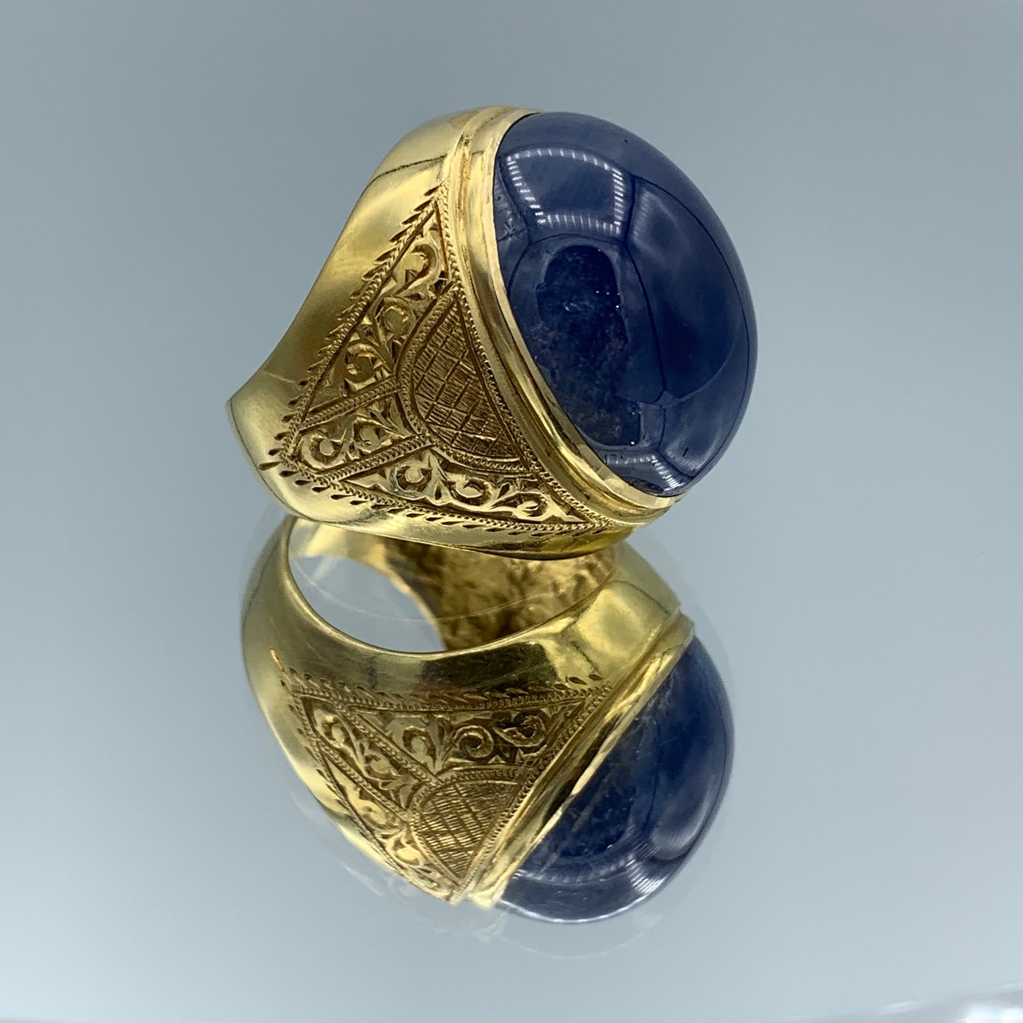Cabochon Sapphire Hand Carved Ring in 22K Yellow Gold - L and L Jewelry