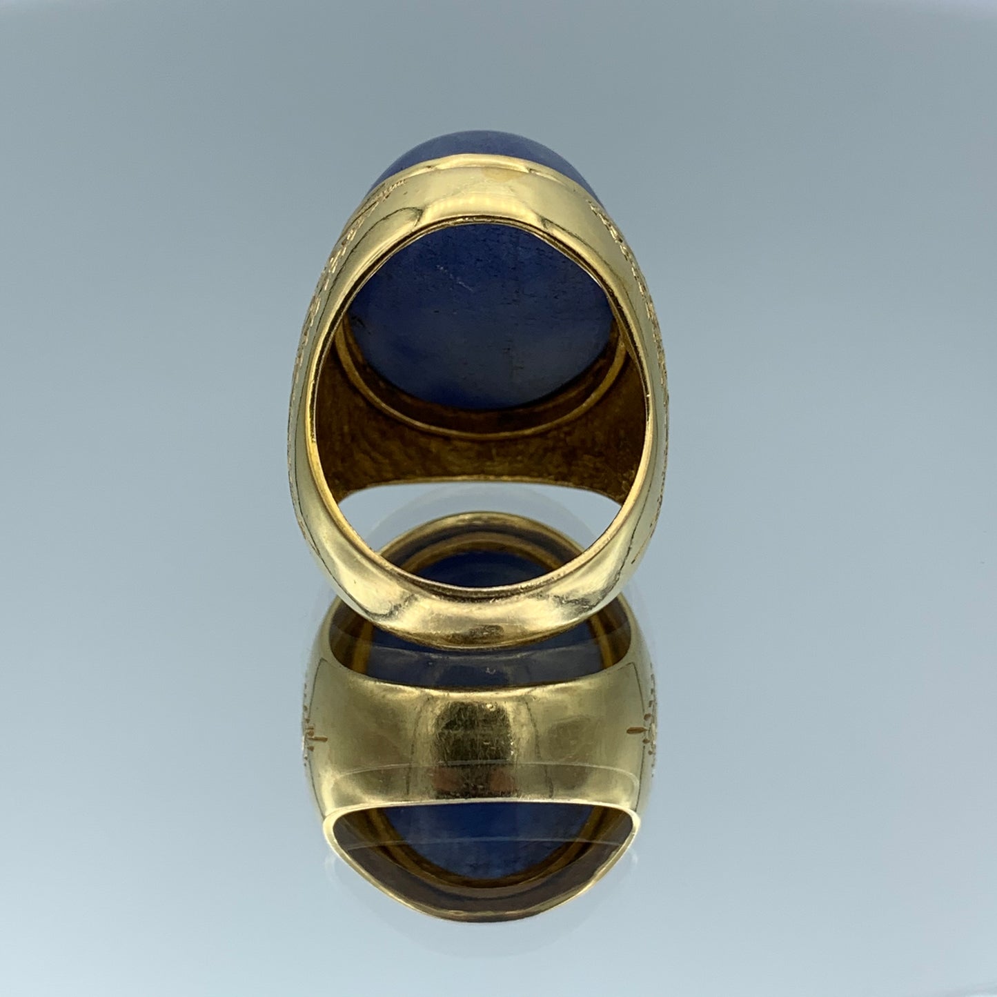 Cabochon Sapphire Hand Carved Ring in 22K Yellow Gold - L and L Jewelry