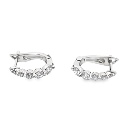 Graduating Diamond Hoop Earrings in 14K White Gold