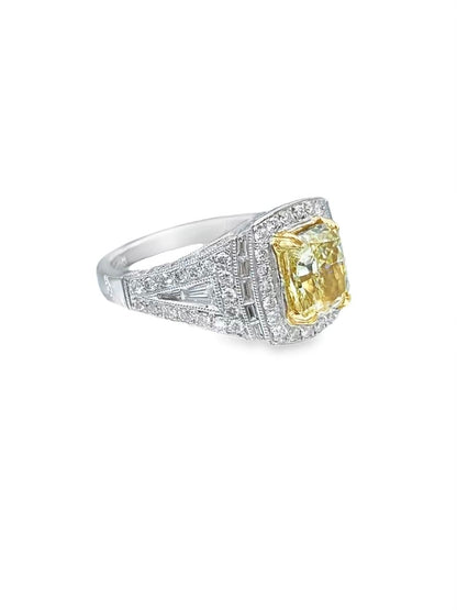 Halo Cushion-Cut Canary Yellow Diamond Engagement Ring in 18 K White Gold