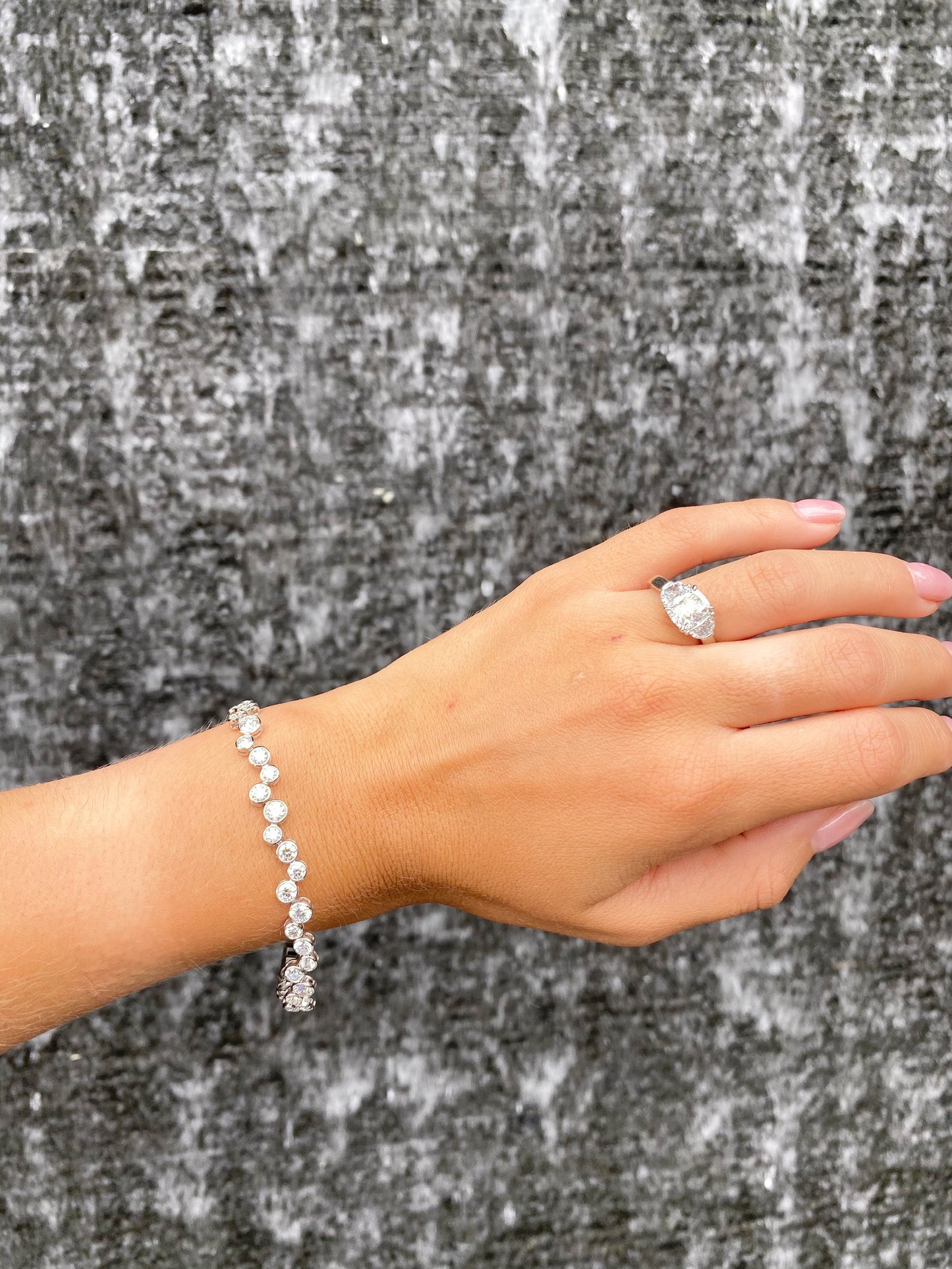 Bezel-Set Bubble Diamond Tennis Bracelet in 14K White Gold