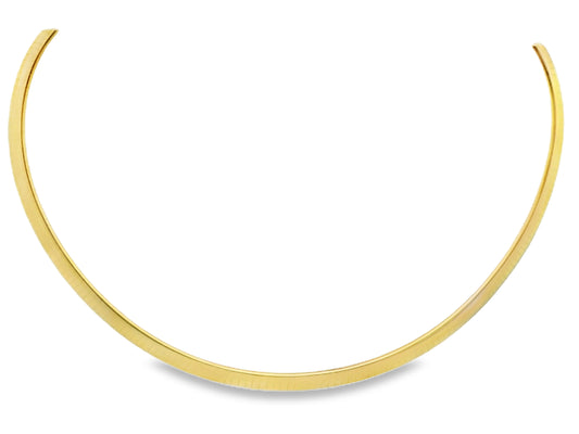 Omega Necklace in Yellow Gold