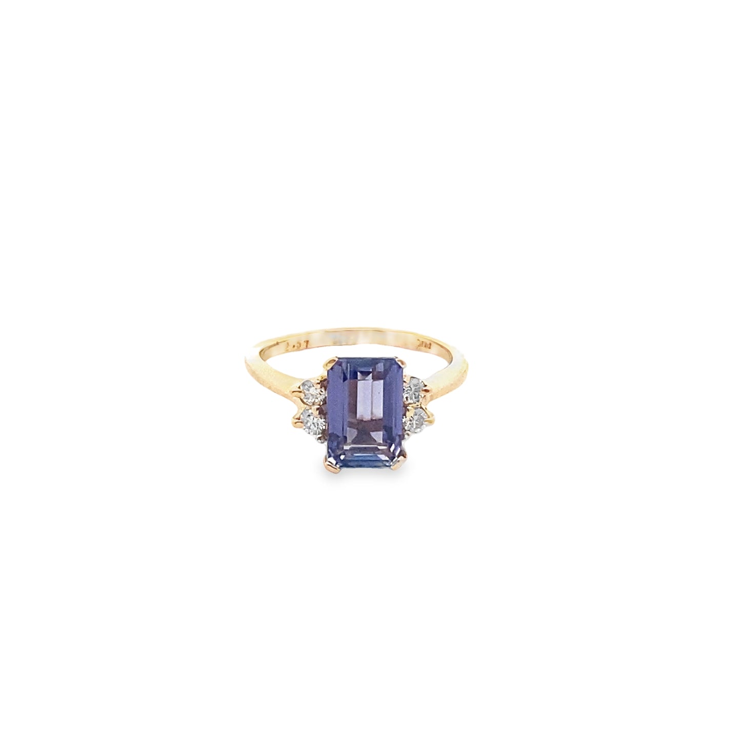 Tanzanite and Diamond Ring in 14K Yellow Gold