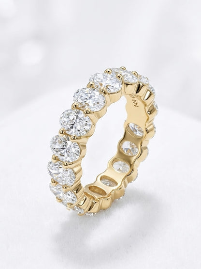 Oval-Cut Diamond Eternity Wedding Band in 14K Yellow Gold
