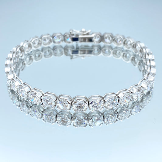 Round Brillant-Cut Diamond Tennis Bracelet in 18K White Gold - L and L Jewelry