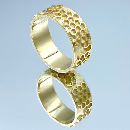 Men’s Honeycomb Wedding Band in 14K Yellow Gold - L and L Jewelry