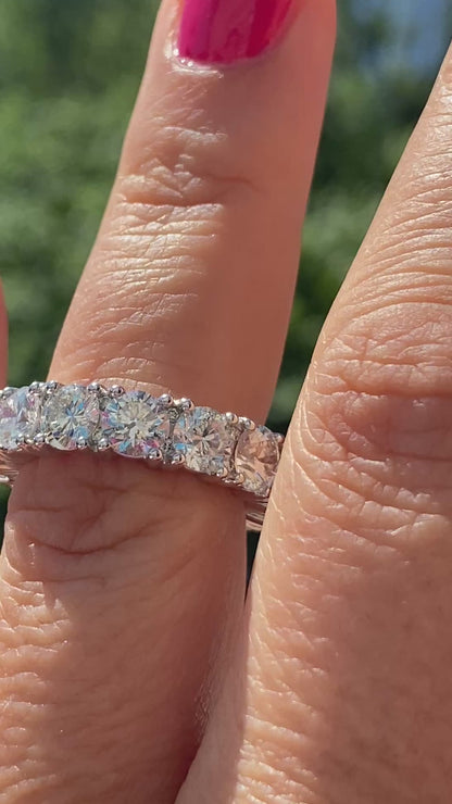 Round-Cut Diamond Eternity Ring in 14K White Gold