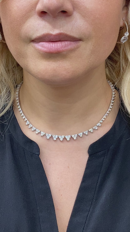 Graduated Diamond Necklace in 14K White Gold