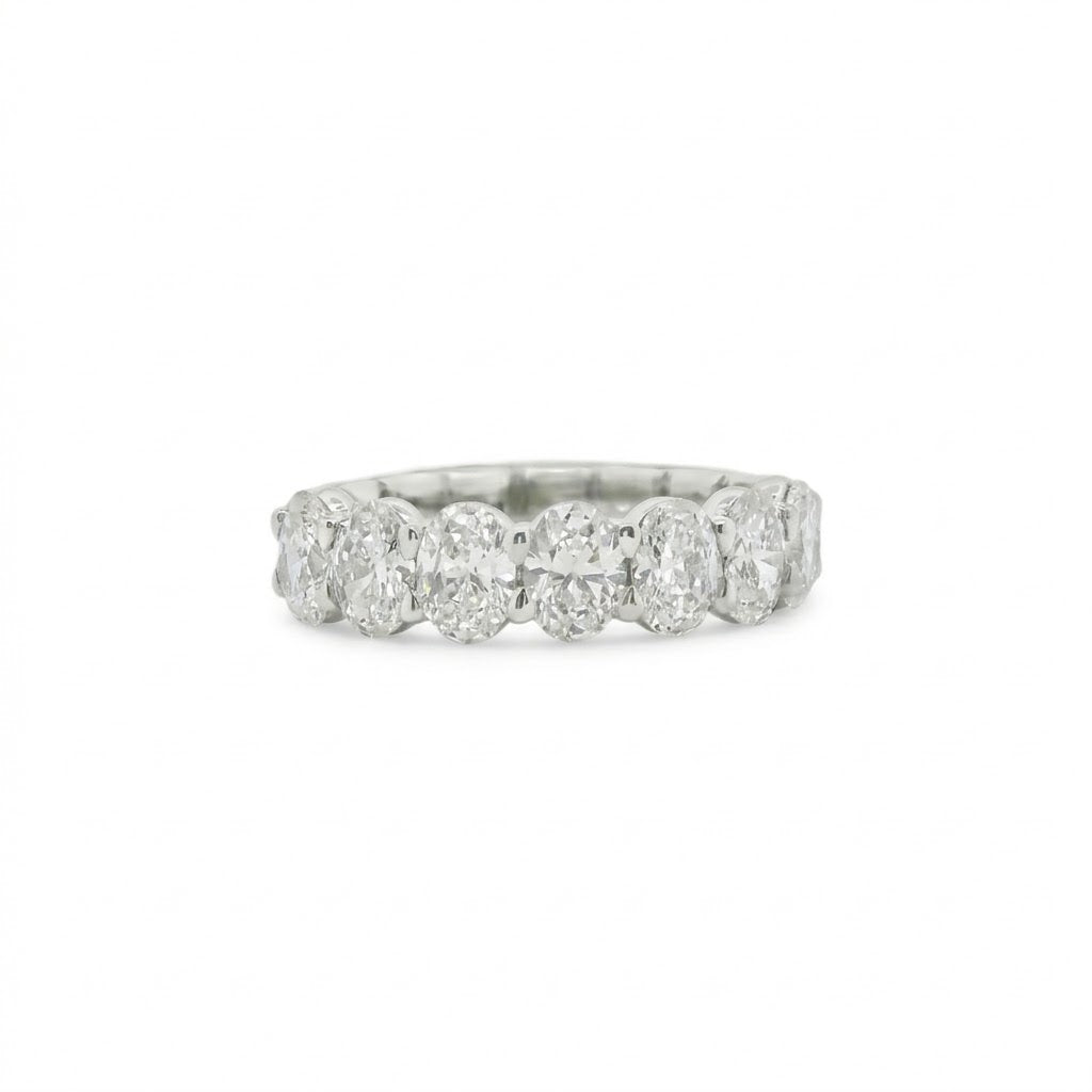 Halfway Oval Diamond Wedding Band in 14K Gold