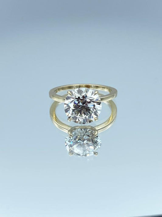 Solitaire Round Brilliant-Cut Diamond Engagement Ring in 14K Yellow Gold - L and L Jewelry