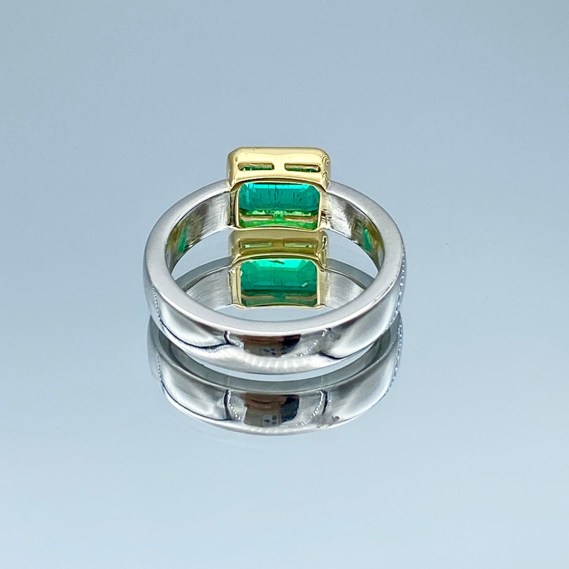 Emerald Ring in Platinum and Yellow Gold - L and L Jewelry