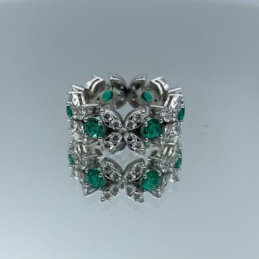 Xoxo Ring with Round Brilliant-Cut Emerald and Diamond in 14K White Gold - L and L Jewelry